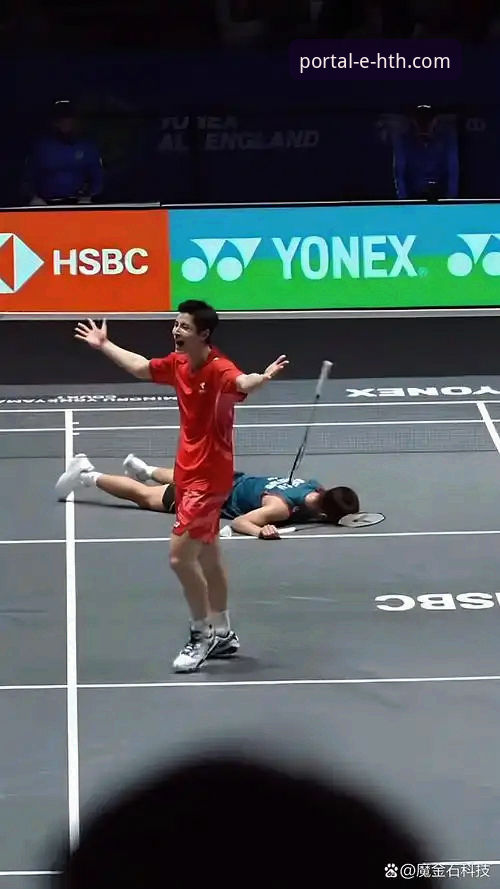 石宇奇夺冠与黑马崛起：一场技术流的胜利，一次流畅观赛体验的对比